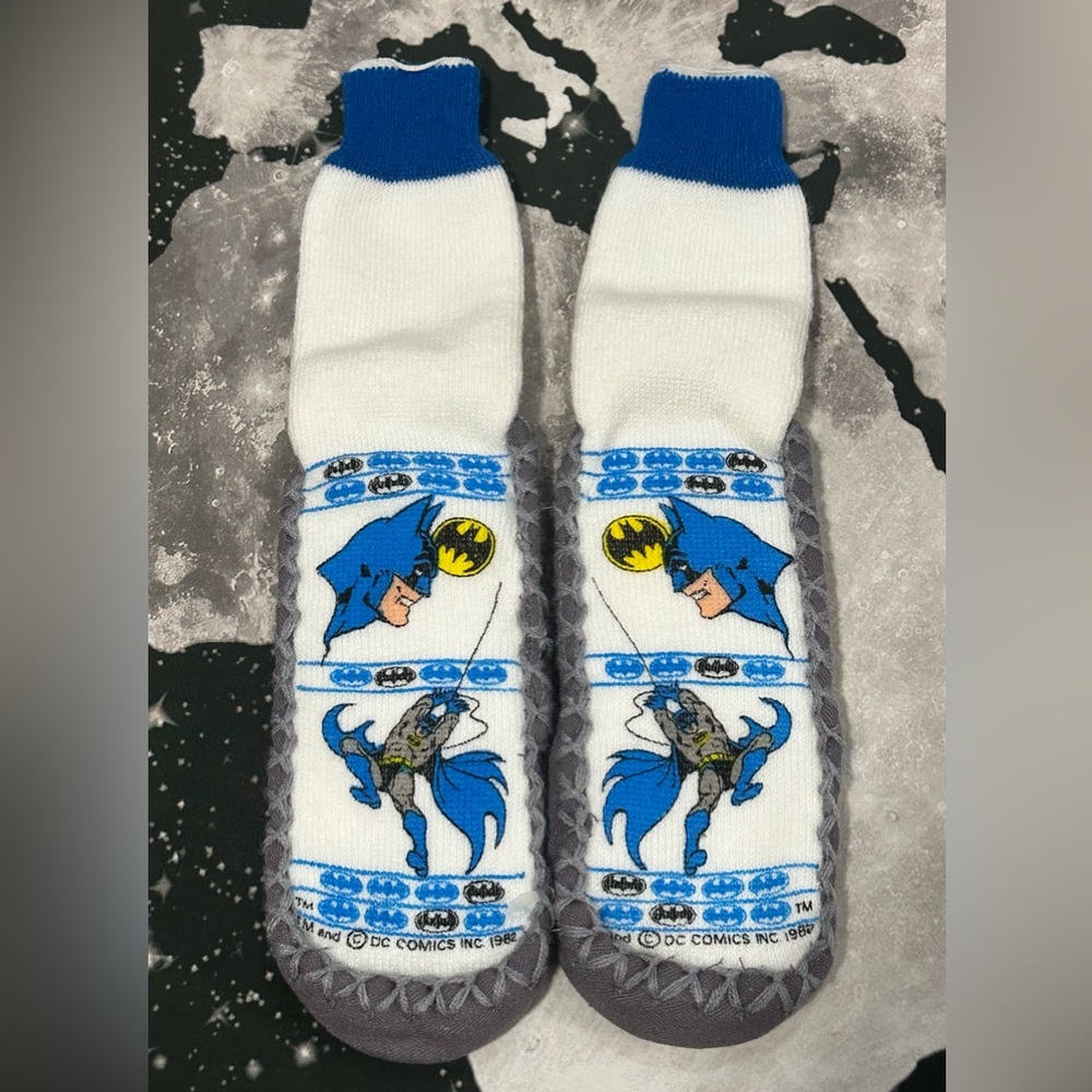 Vintage 1982 DC Comics Batman Knit Slipper Socks